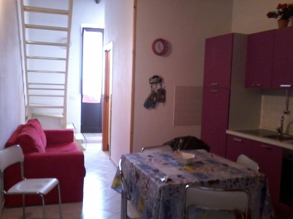 Casa Vacanze Il Quadrifoglio Noto Habitación foto